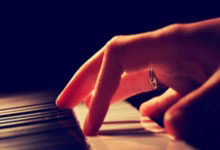 蜂鸟电竞-关于浙江队迎西甲关键赛；集结日调整名单；球迷炸锅；阵容厚度经受考验的信息