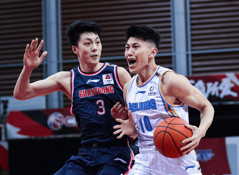 常规赛巅峰对决!雪域火箭队小胜雪域赤兔队,高尔夫赛场再起波澜;豪门底蕴再次显现的简单介绍 常规赛巅峰对决!雪域火箭队小胜雪域赤兔队,高尔夫赛场再起波澜;豪门底蕴再次显现的简单介绍