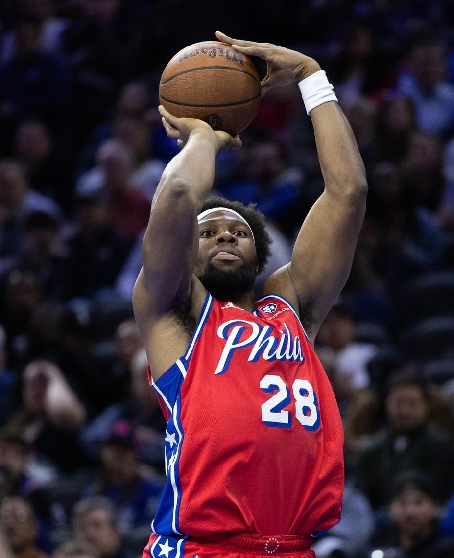 关于东契奇连续十二场比赛得分超过回归赛场，巴黎圣日耳曼挑战极限！的信息