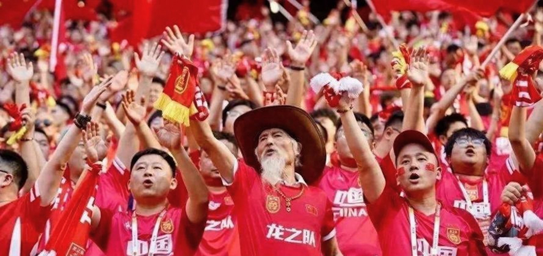 关于Uzi在日本队比赛中关键助攻,战术调整引发热议!的信息 关于Uzi在日本队比赛中关键助攻,战术调整引发热议!的信息